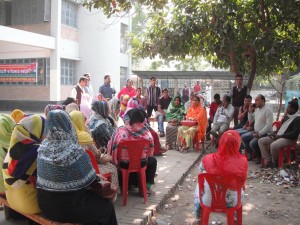 ঝিনাইদহে চাকুরী স্থায়ী করণের দাবিতে নকলনবীশদের কর্মবিরতী