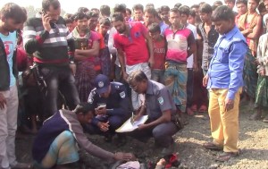 ঝিনাইদহ পুটিয়া গ্রামে এক ব্যক্তিকে কুপিয়ে 